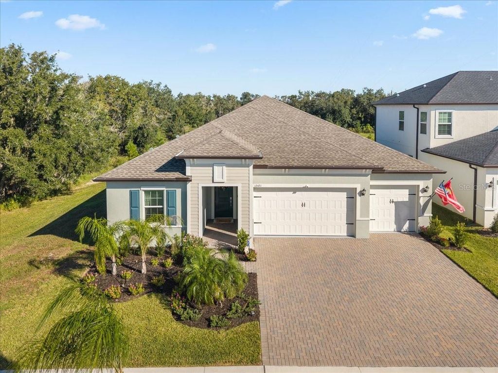 Image 1 of property listing at 12421 BERGSTROM BAY DRIVE, Riverview, FL 33579