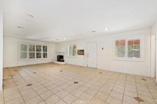 190 E Arrow, Claremont, CA 91711