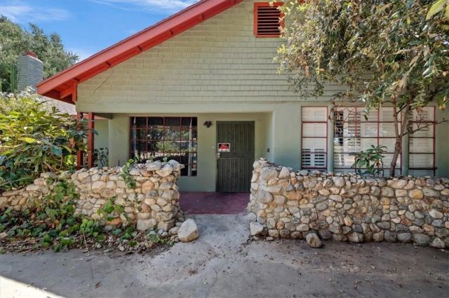 190 E Arrow, Claremont, CA 91711