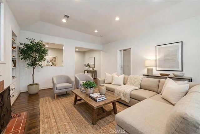 190 E Arrow, Claremont, CA 91711