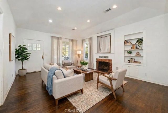 190 E Arrow, Claremont, CA 91711