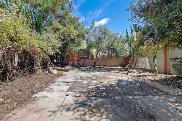 190 E Arrow, Claremont, CA 91711