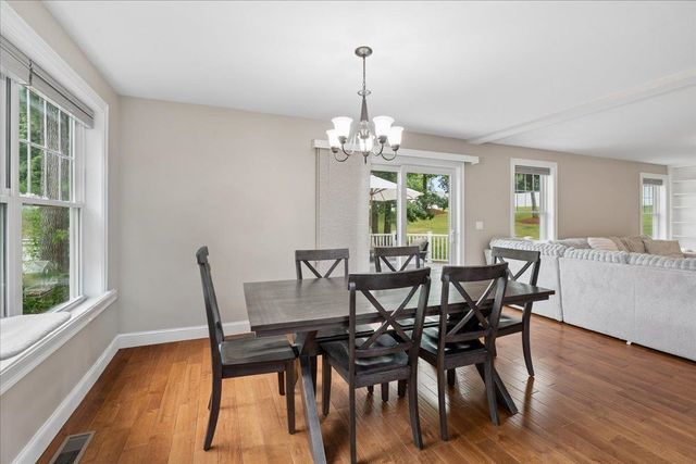 25 Second Street, Hudson, NH 03051