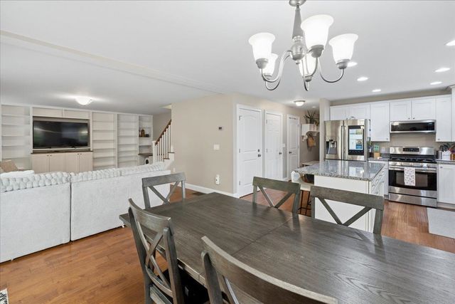 25 Second Street, Hudson, NH 03051