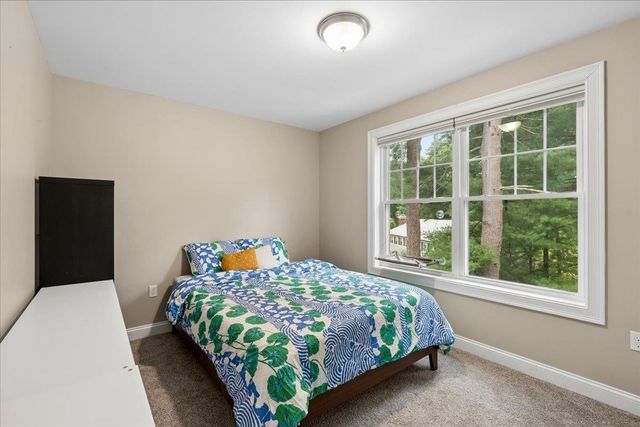 25 Second Street, Hudson, NH 03051