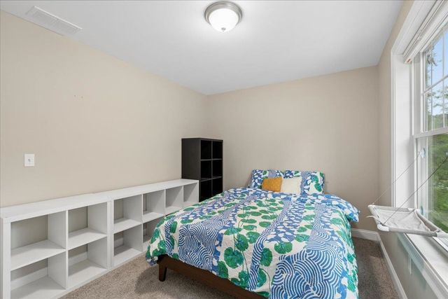 25 Second Street, Hudson, NH 03051