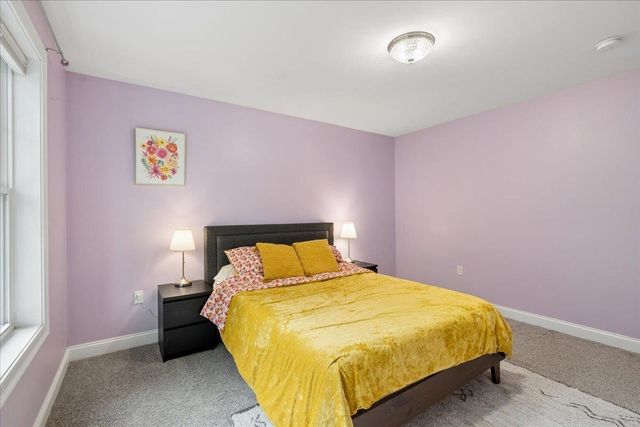 25 Second Street, Hudson, NH 03051