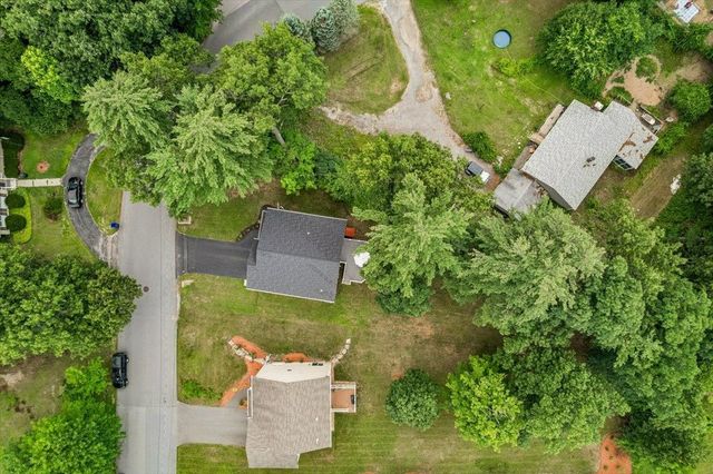 25 Second Street, Hudson, NH 03051