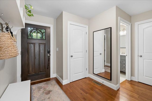 25 Second Street, Hudson, NH 03051