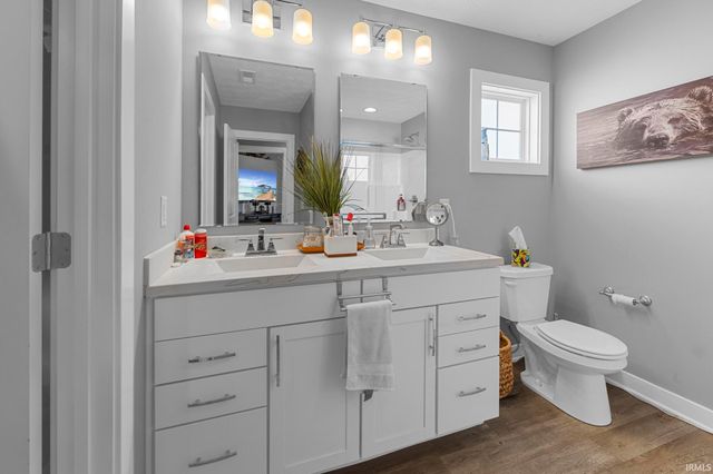 1407 Abby Lane, Huntingburg, IN 47542