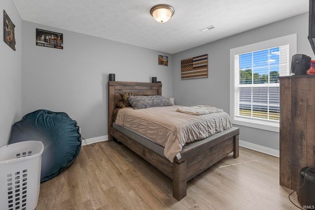 1407 Abby Lane, Huntingburg, IN 47542