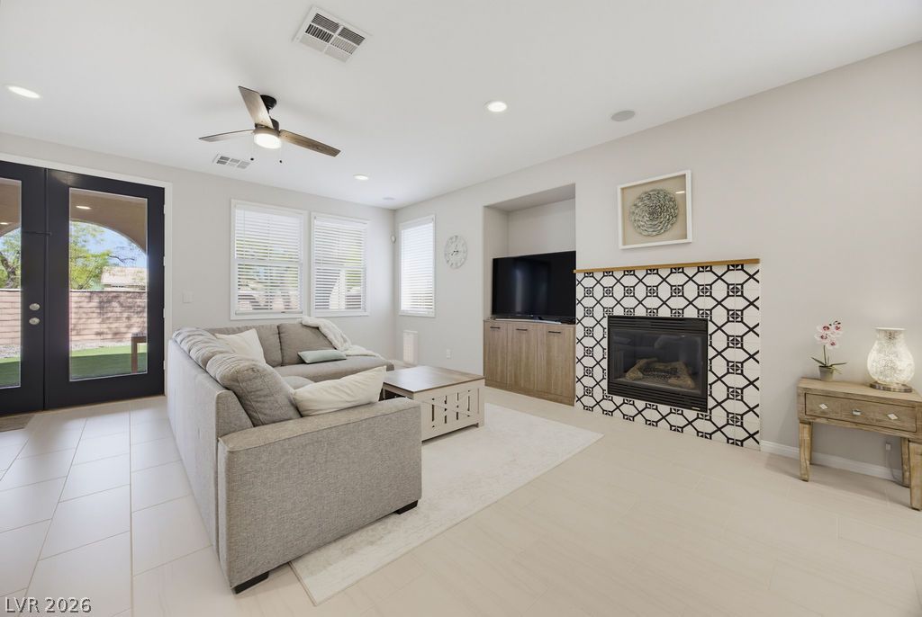 10016 Silver Cliff Street, Las Vegas, NV 89178 — photo 5