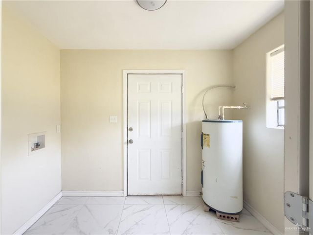 720 E Ricky Crossland, Elsa, TX 78543