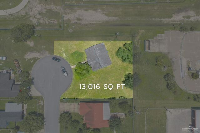 720 E Ricky Crossland, Elsa, TX 78543