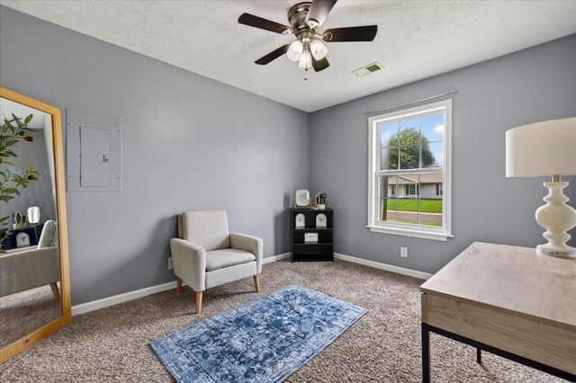 1045 Shadow Ridge Ave, Oak Grove, KY 42262