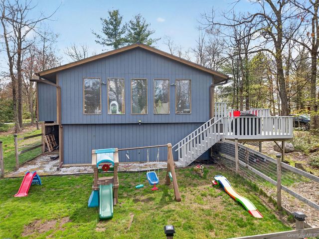 4 Picadilly Court, Rock Hill, NY 12775