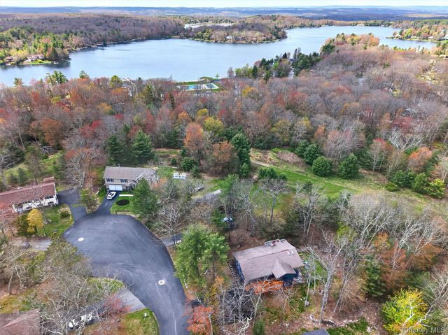 4 Picadilly Court, Rock Hill, NY 12775