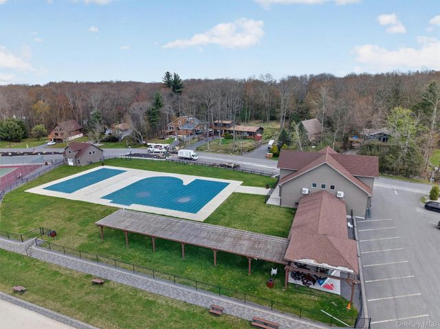 4 Picadilly Court, Rock Hill, NY 12775