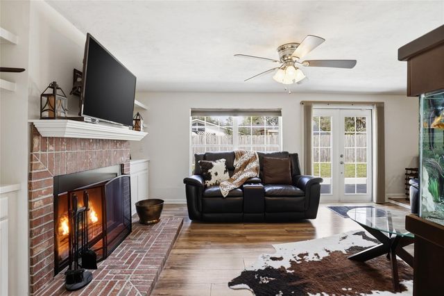 3310 NW 28TH AVENUE, Gainesville, FL 32605