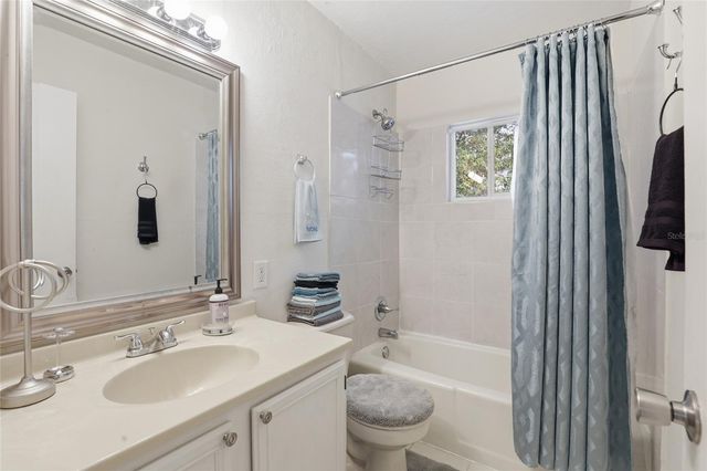 3310 NW 28TH AVENUE, Gainesville, FL 32605