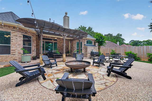 419 Box Elder Drive, Magnolia, TX 77354