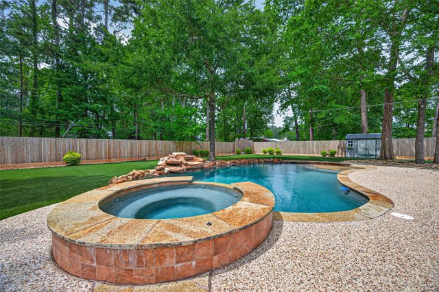 419 Box Elder Drive, Magnolia, TX 77354