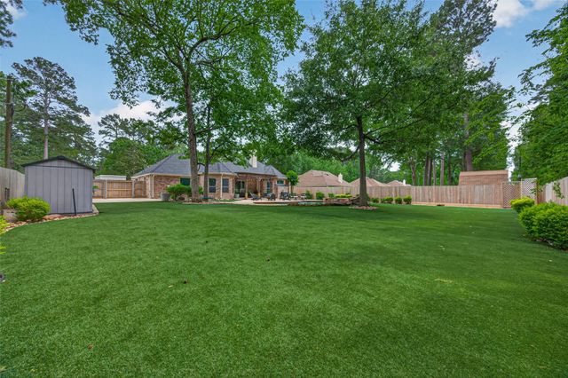 419 Box Elder Drive, Magnolia, TX 77354