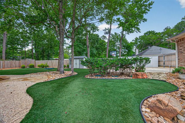 419 Box Elder Drive, Magnolia, TX 77354