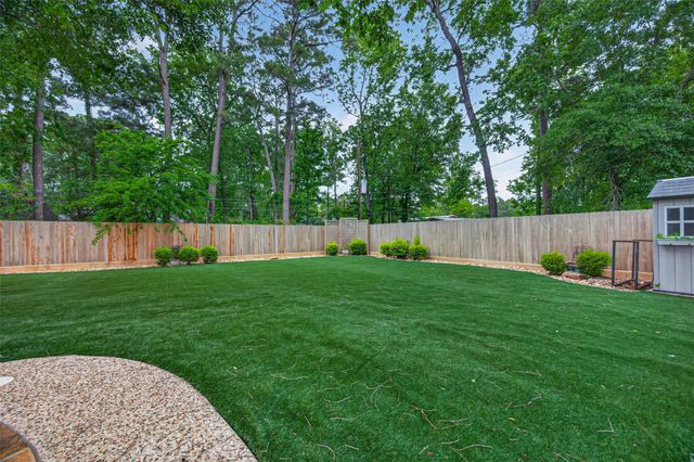 419 Box Elder Drive, Magnolia, TX 77354