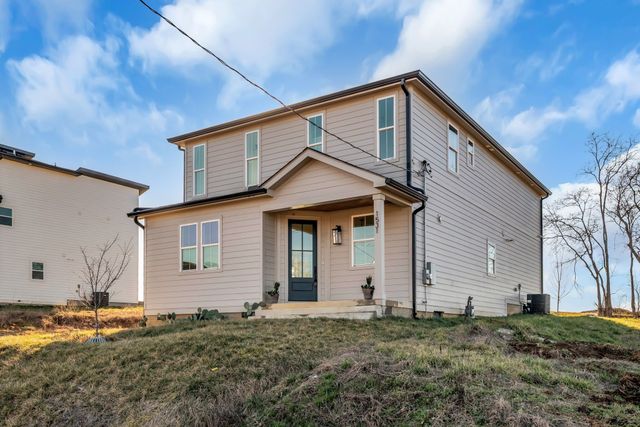 1531 E Stewarts Ln, Nashville, TN 37218