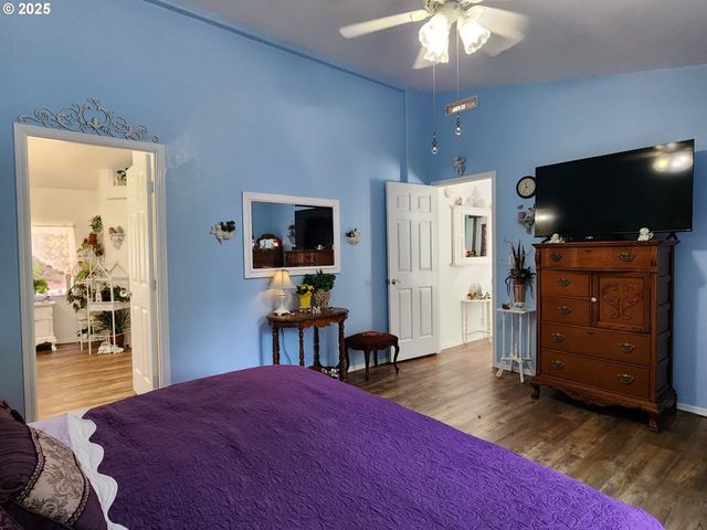 41998 HUMBUG Way, Port Orford, OR 97465
