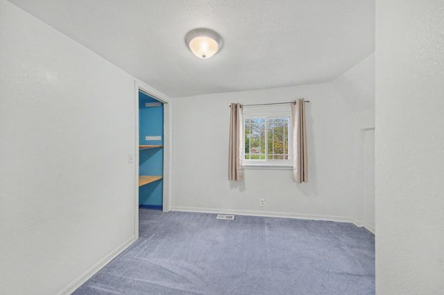 264 Ypsilanti Street, Dundee, MI 48131
