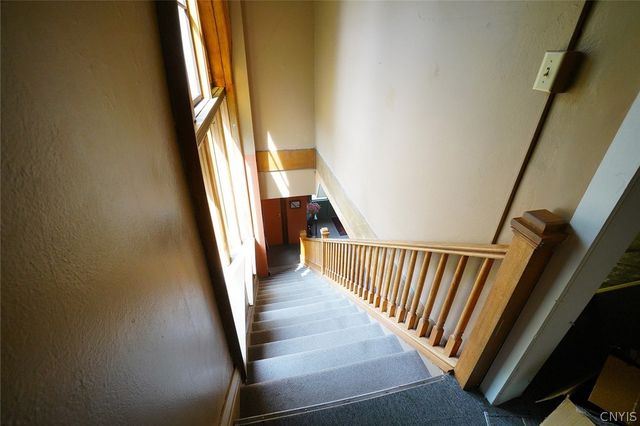 610 Oak Street, Syracuse, NY 13203