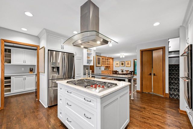 15135 Irene COURT, Elm Grove, WI 53122