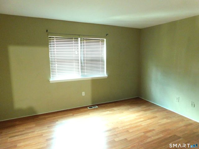 50 Greenhouse Road 10A, Bridgeport, CT 06606