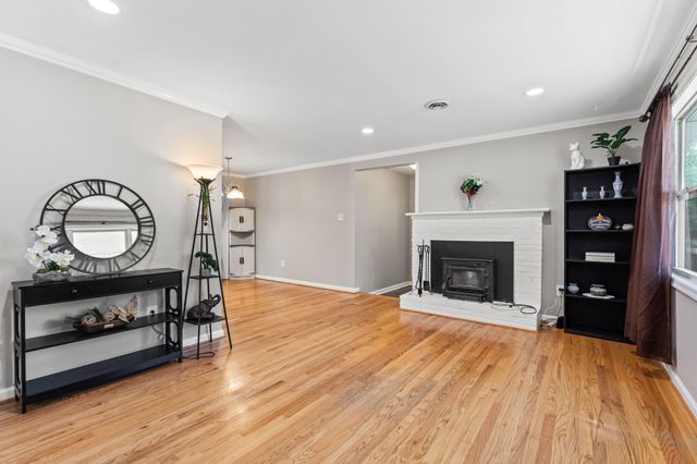 13810 WEBER, Hagerstown, MD 21742