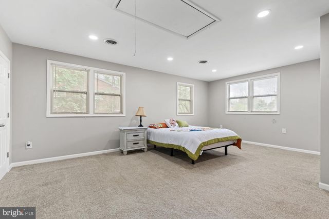 13810 WEBER, Hagerstown, MD 21742
