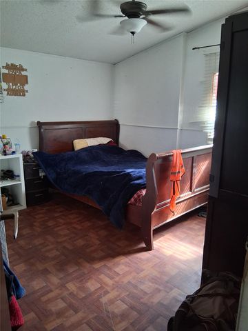 2214 Bitter Creek DR, Austin, TX 78744