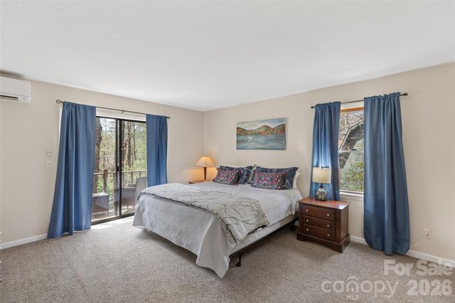 46 Poplar Court, Sapphire, NC 28774
