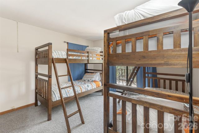 46 Poplar Court, Sapphire, NC 28774