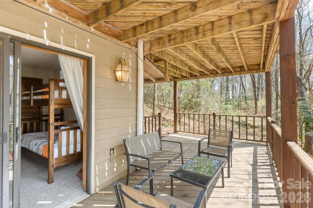 46 Poplar Court, Sapphire, NC 28774