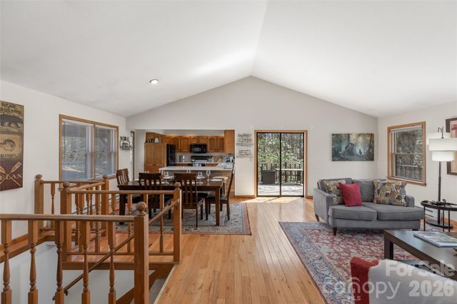 46 Poplar Court, Sapphire, NC 28774