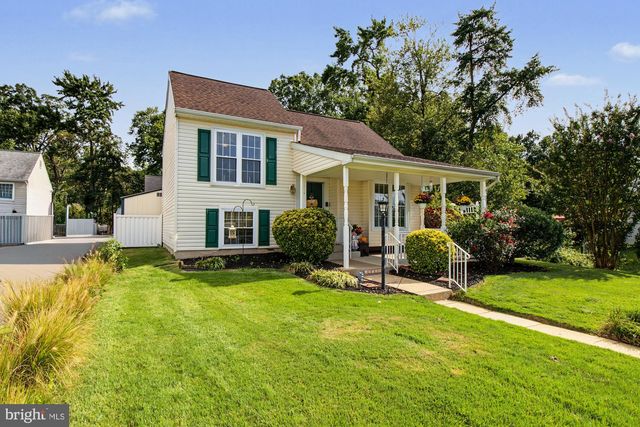 12715 CUNNINGHILL COVE RD, Middle River, MD 21220