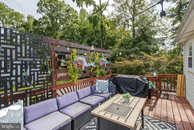 12715 CUNNINGHILL COVE RD, Middle River, MD 21220