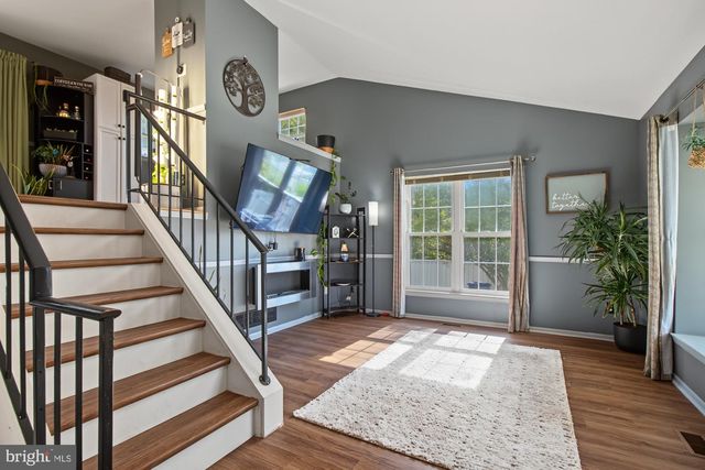 12715 CUNNINGHILL COVE RD, Middle River, MD 21220