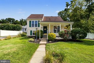 12715 CUNNINGHILL COVE RD, Middle River, MD 21220