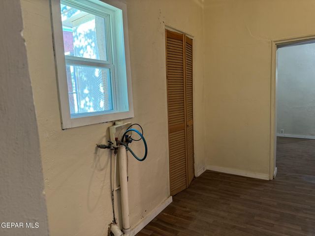 805 Tays Street, El Paso, TX 79901