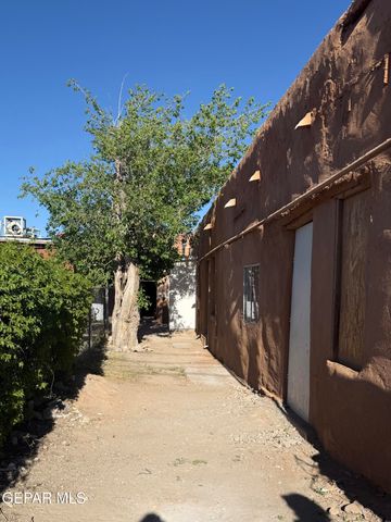 805 Tays Street, El Paso, TX 79901