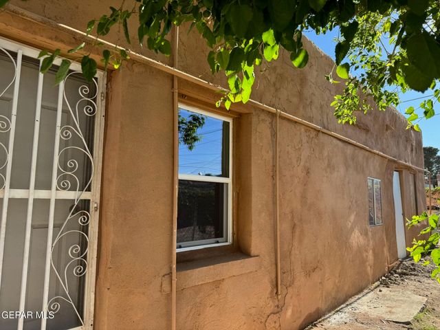 805 Tays Street, El Paso, TX 79901