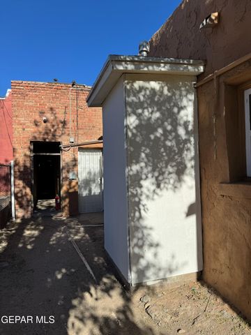 805 Tays Street, El Paso, TX 79901